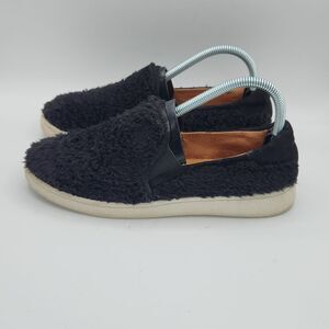 Ugg Ricci Faux-Fur Black  Teddy bear Slip-on Sneakers